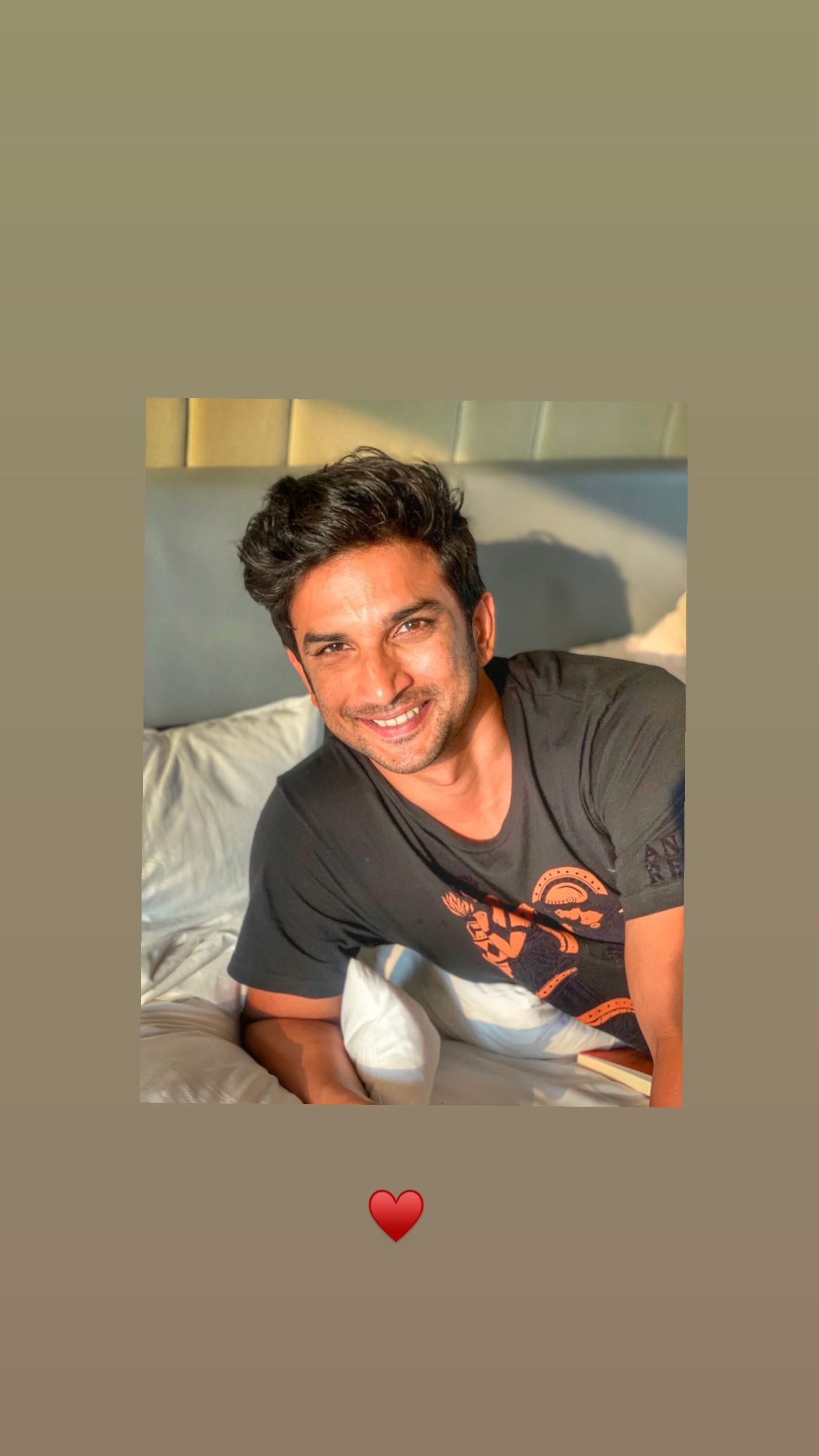 Rhea Chakraborty remembers Sushant Singh Rajput