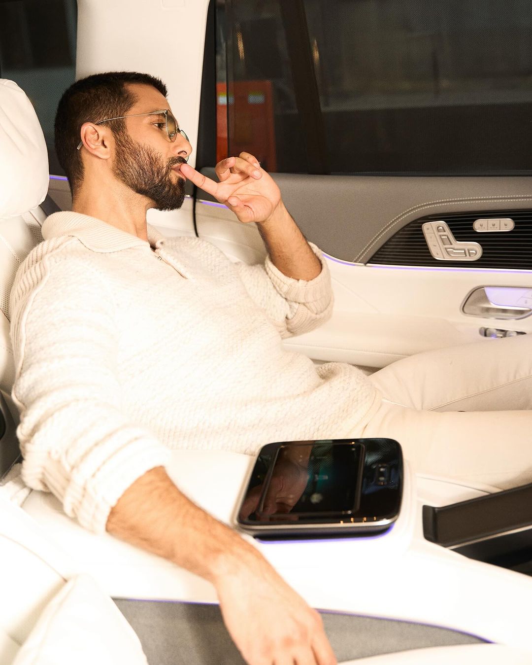 Shahid Kapoor in white-on-white trend