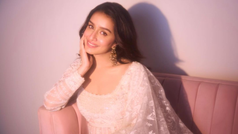 shraddha kapoor,