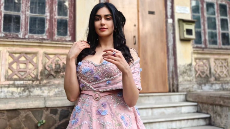 adah sharma,