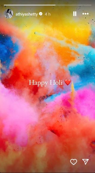 Athiya Shetty Holi post