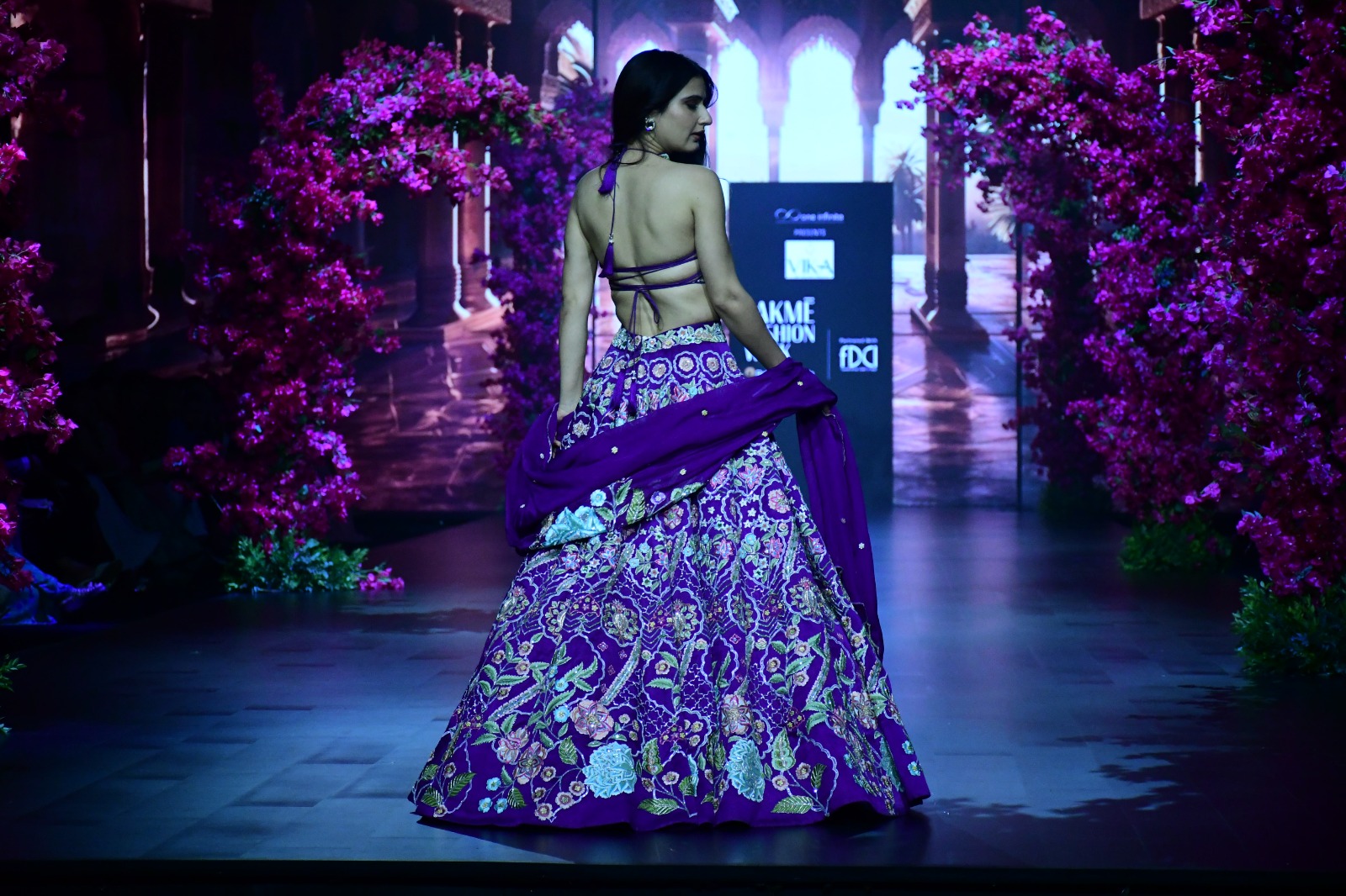 Fatima Sana Shaikh Lakme Fashion Week