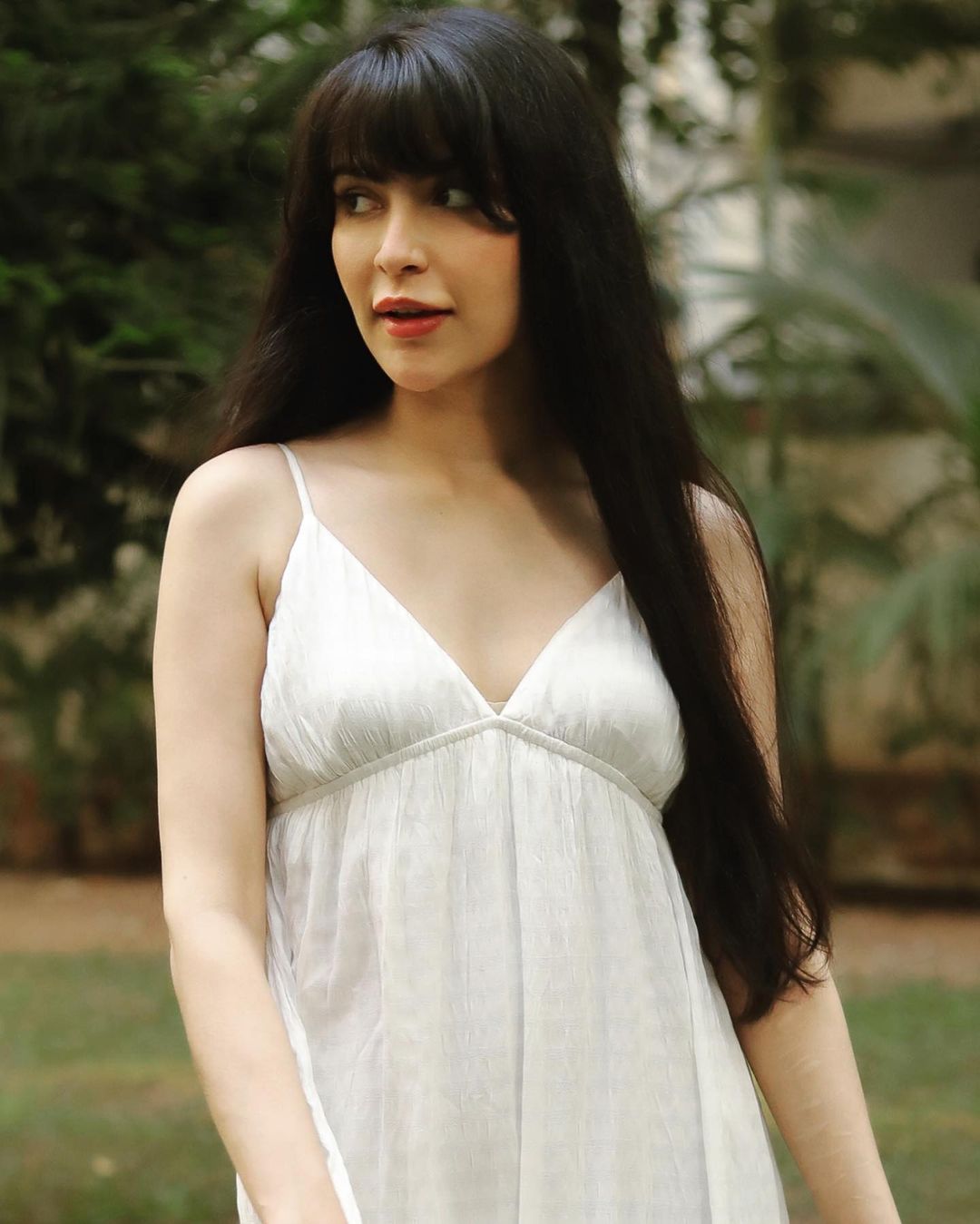 Firoza Khan aka Khanzaadi