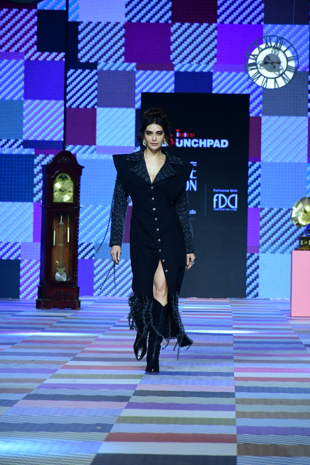 Karishma Tanna Lakme Fashion Week 2024