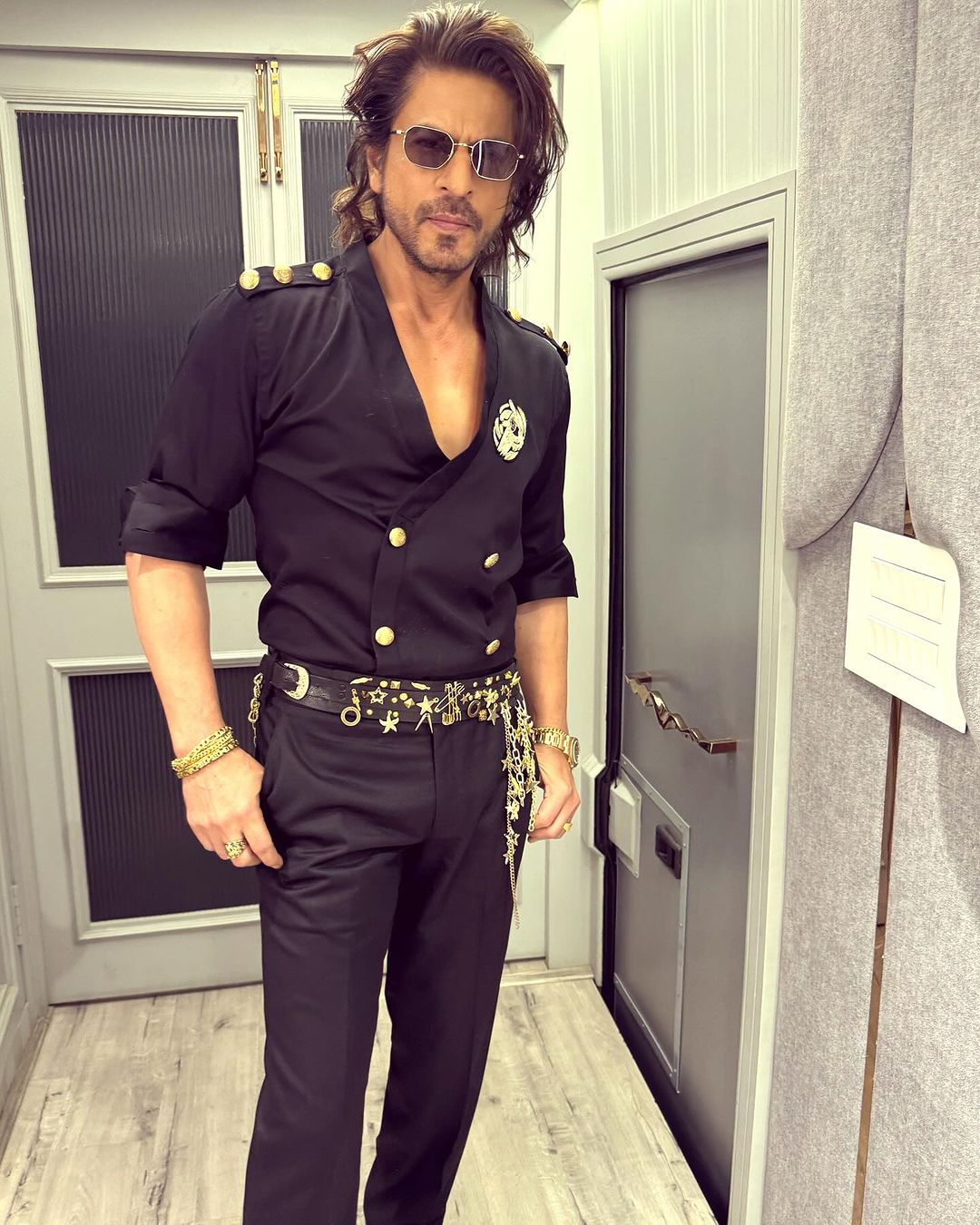 Shah Rukh Khan secures 27th position in most powerful indians list