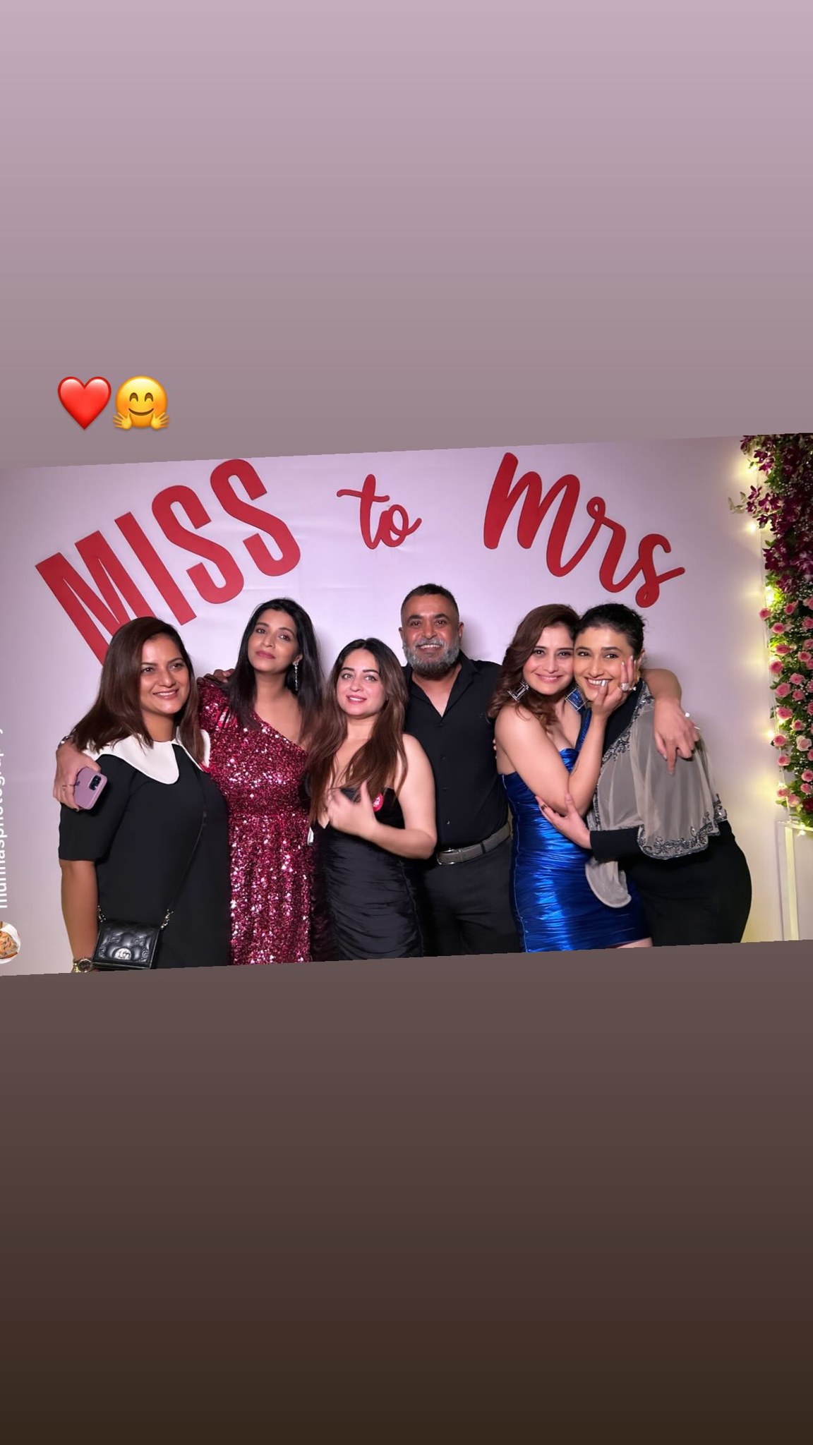 Arti-Singh-bridal-shower