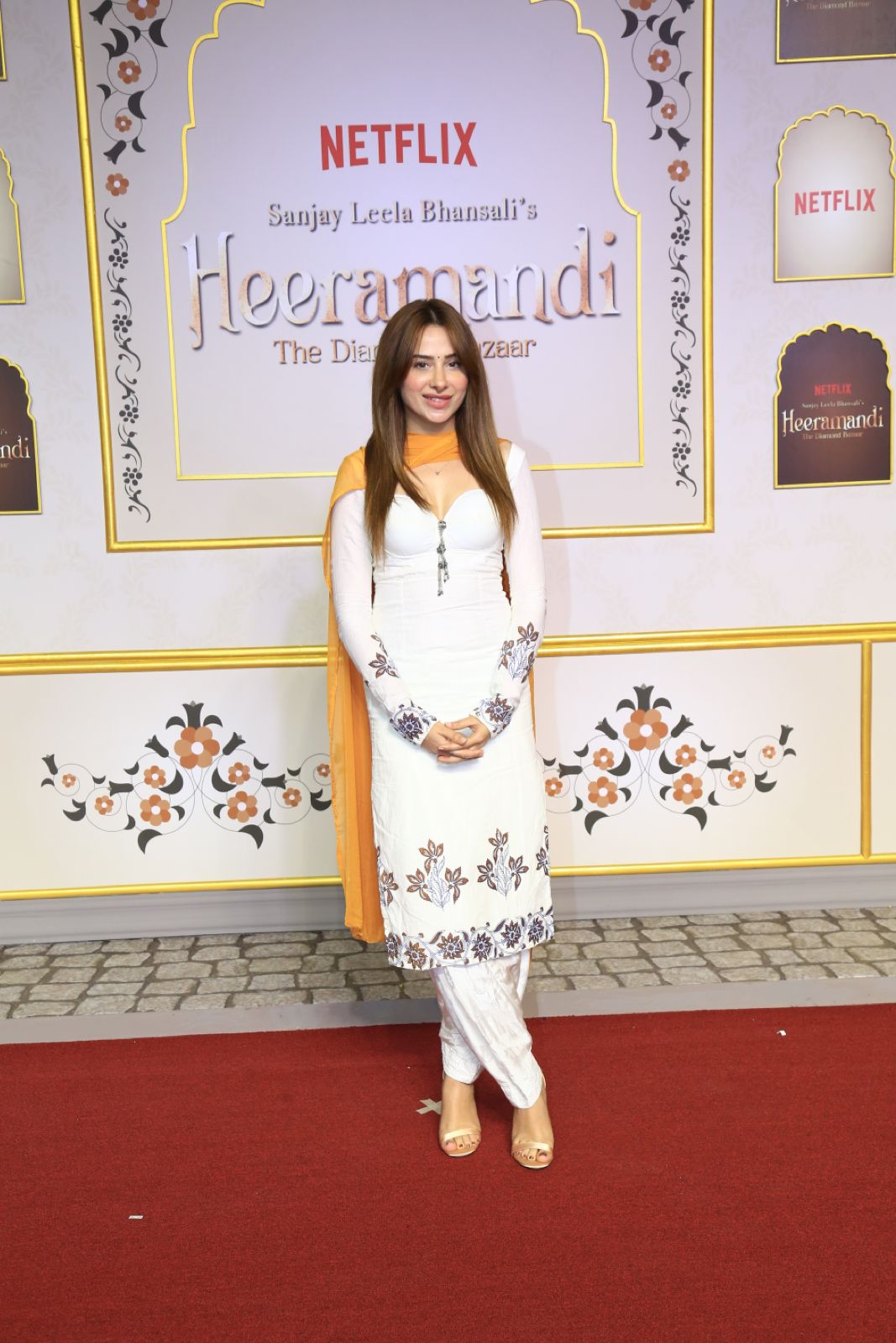 Mahira-Sharma-at-the-Heeramandi-screening