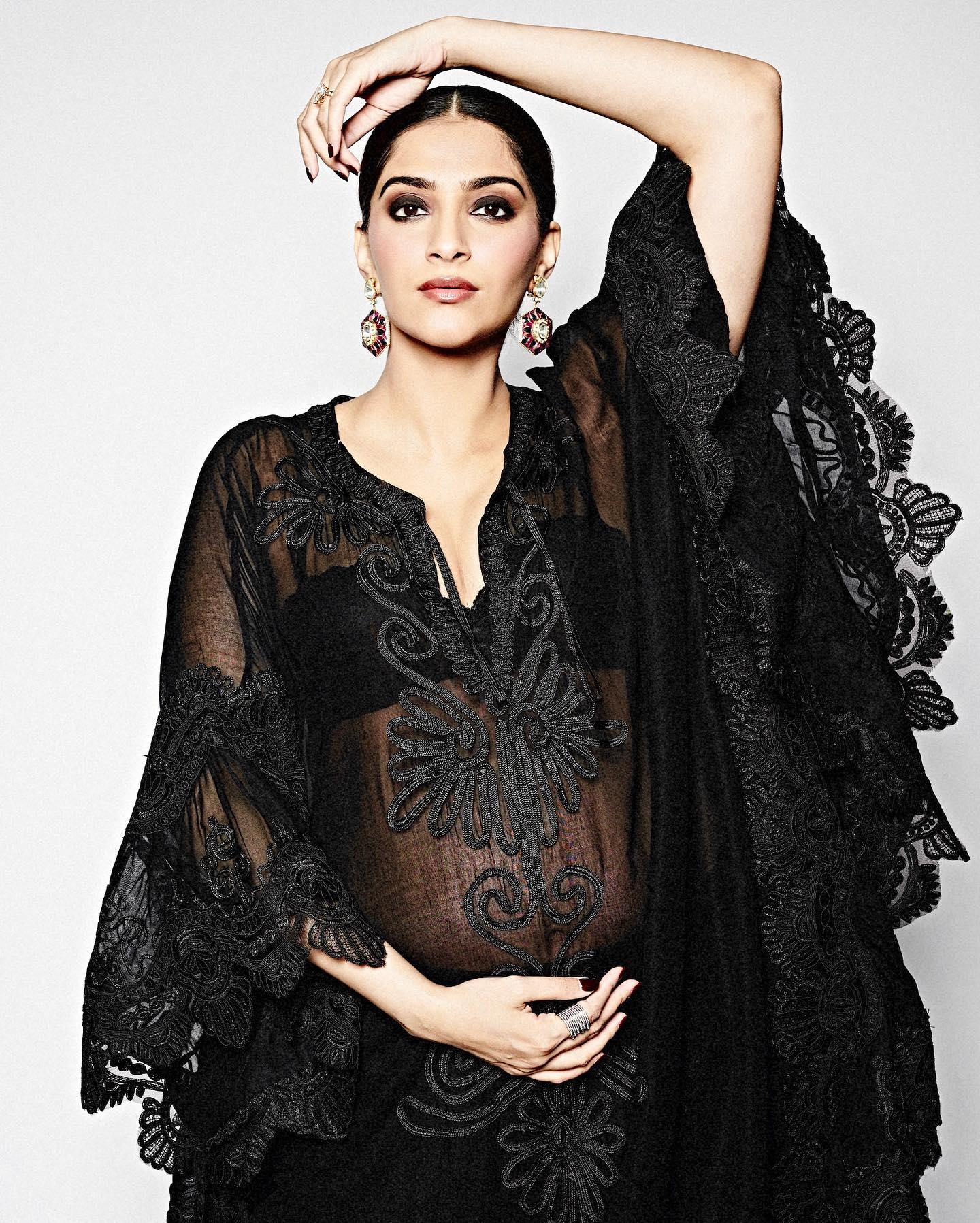 Sonam Kapoor pregnant