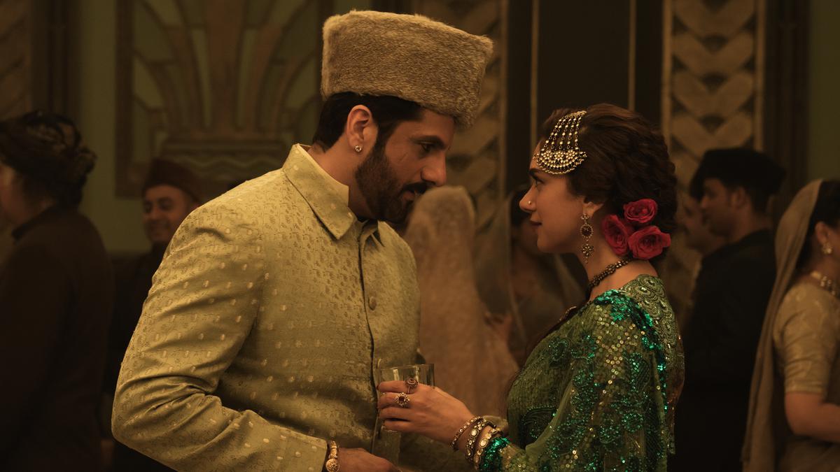 'Bibbojaan' Aditi Rao Hydari and 'Wali Saab' Fardeen Khan in Heeramandi