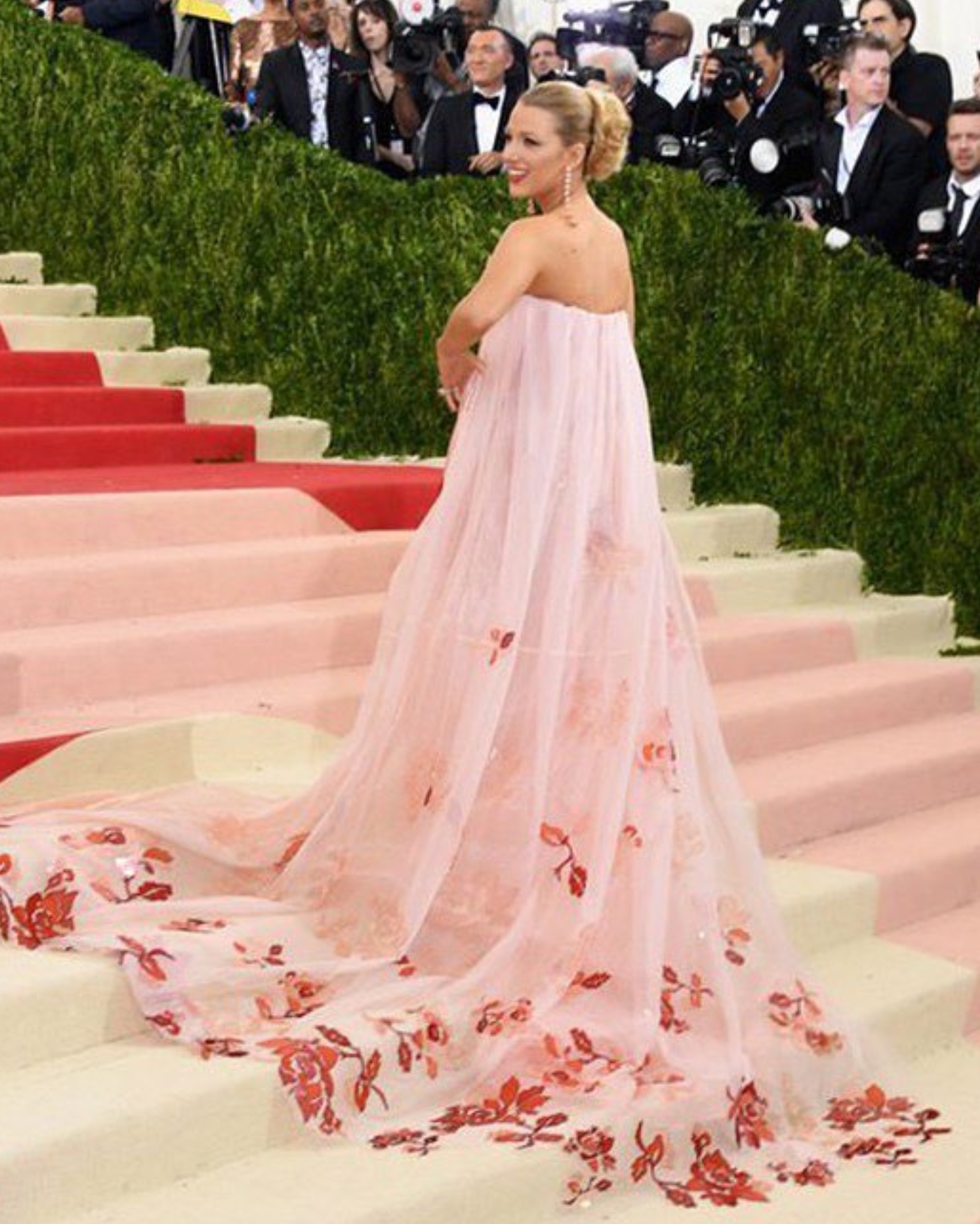 Blake Lively Met Gala 2016