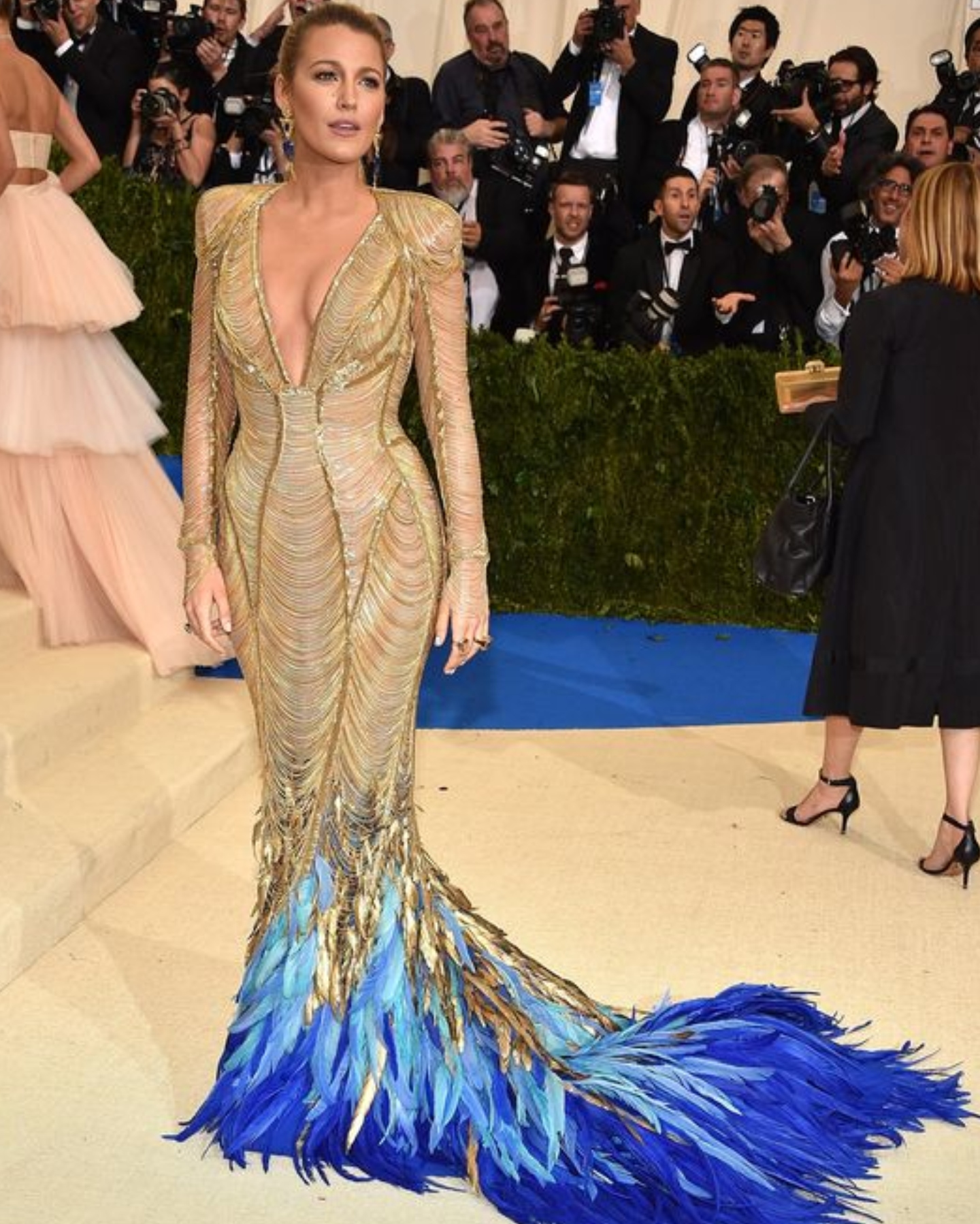 Blake Lively Met Gala 2017 carpet