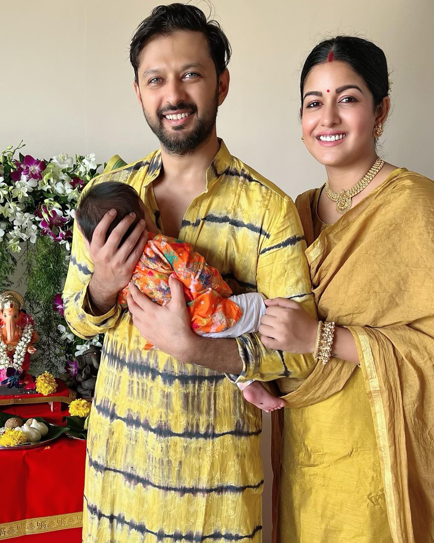 Ishita Dutta and Vatsal Sheth with son Vaayu