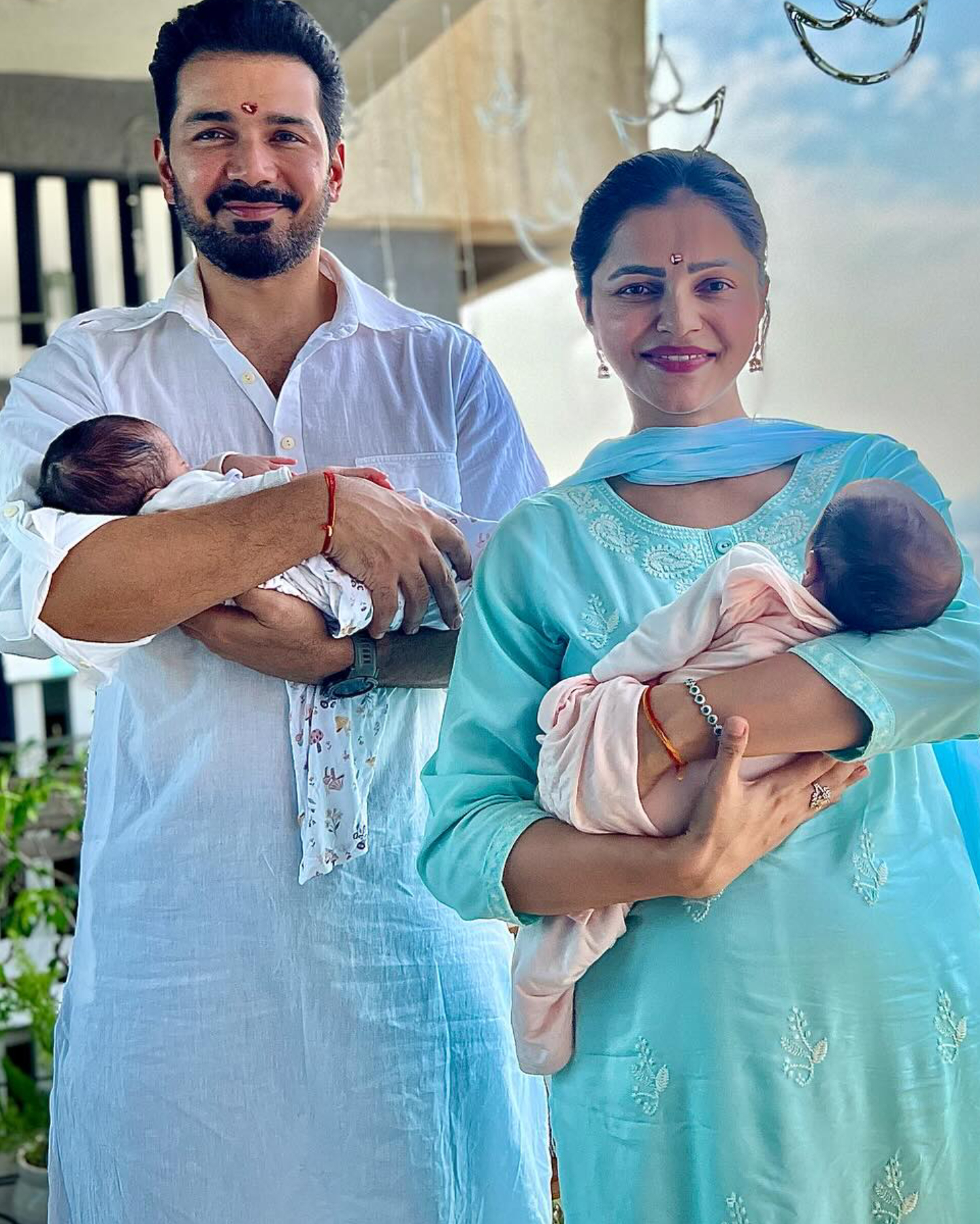 Rubina Dilaik and Abhinav Shukla with twins Jeeva and Edhaa