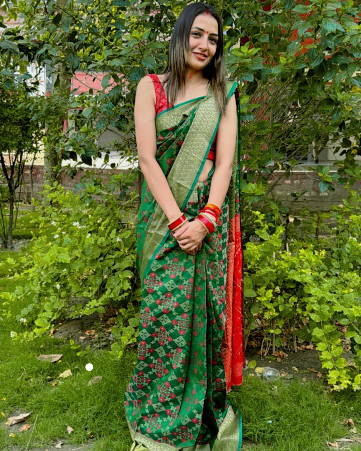 Chandrika Dixit aka Vada Pav girl