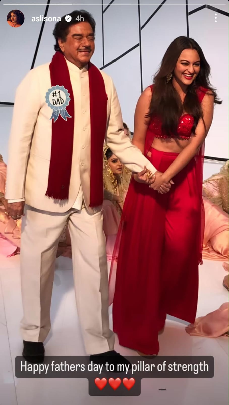 Sonakshi Sinha wishes dad Shatrughan Sinha on Father's Day