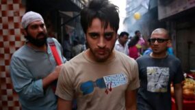 imran khan, imran khan delhi belly, aamir khan delhi belly, aamir khan productions, aamir laapataa ladies, delhi belly poster, delhi belly movie