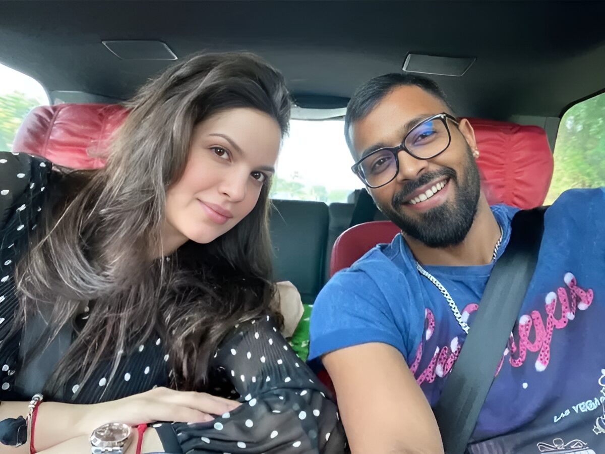 Natasa Stankovic in Polka Dot