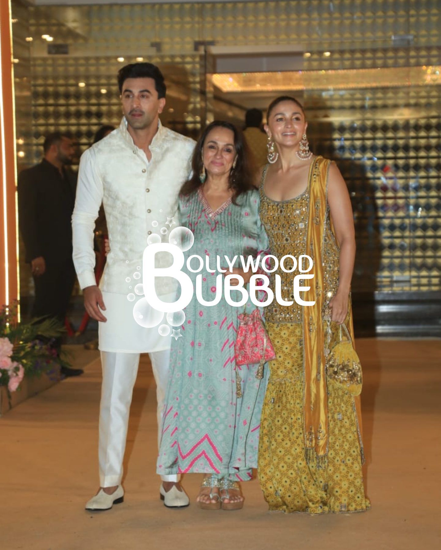 Ranbir Kapoor, Soni Razdan & Alia Bhatt at Aadar Jain & Alekha Advani's Mehendi sundowner