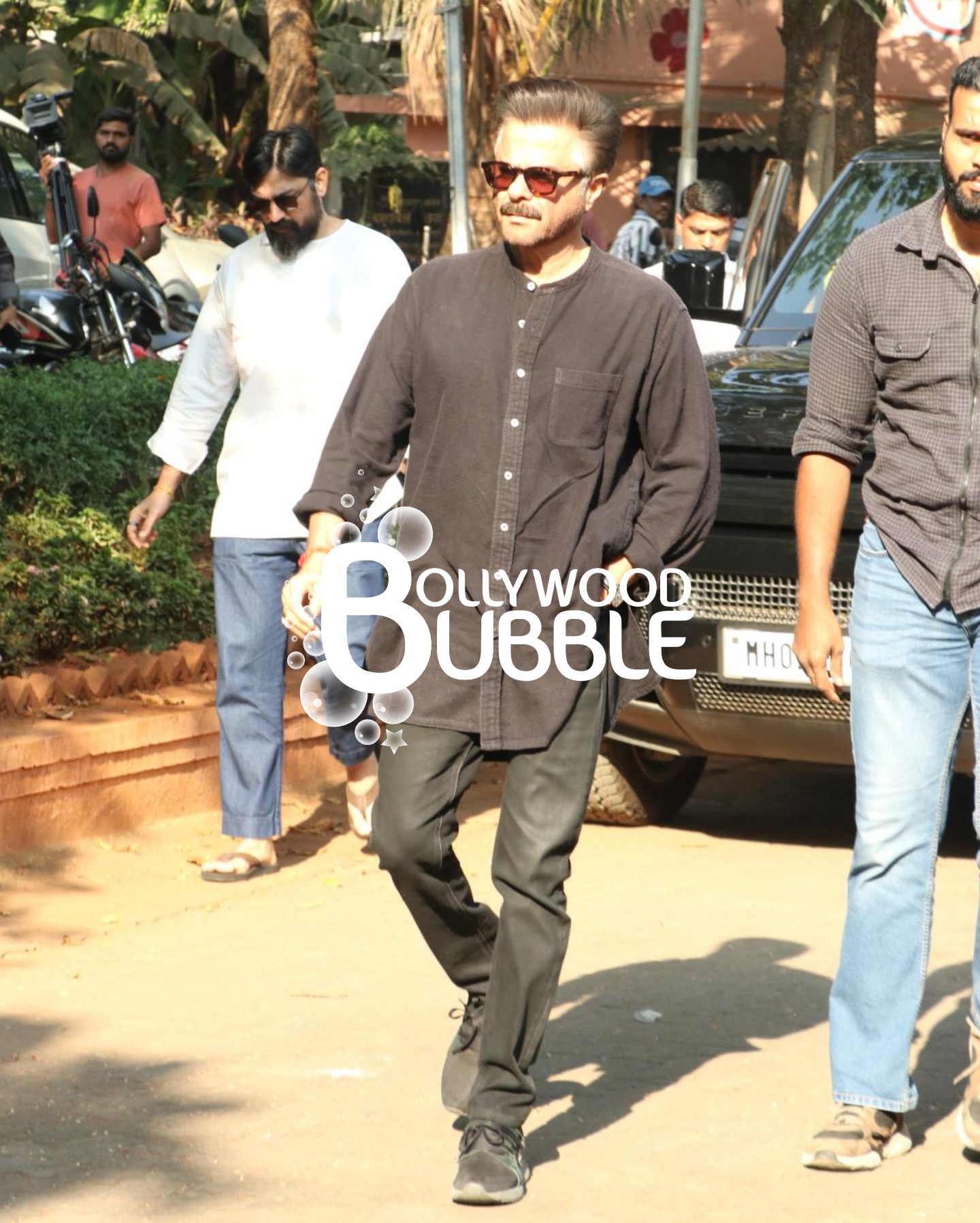 Anil Kapoor at Deb Mukherjee's funeral