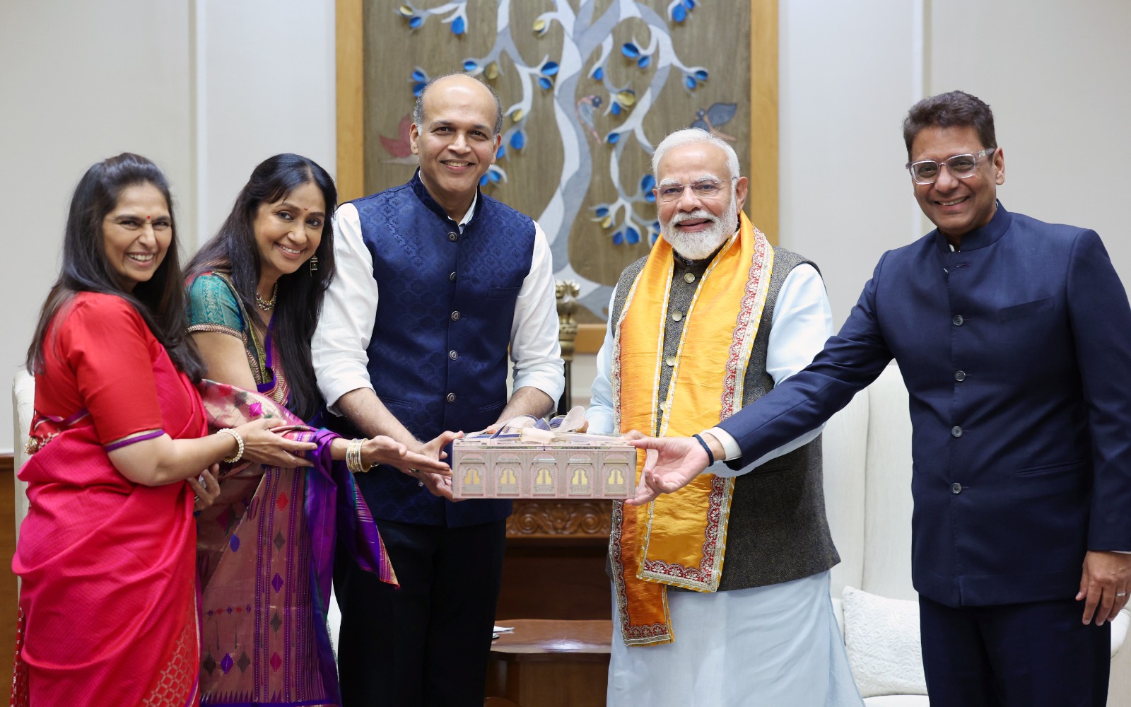 Ashutosh Gowariker invite PM to his son's wedding