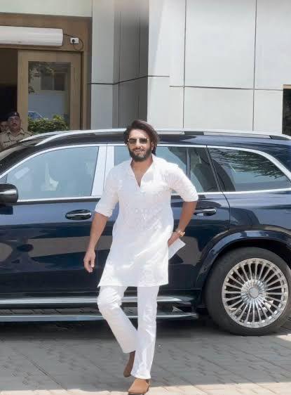 Ranveer In A Kurta