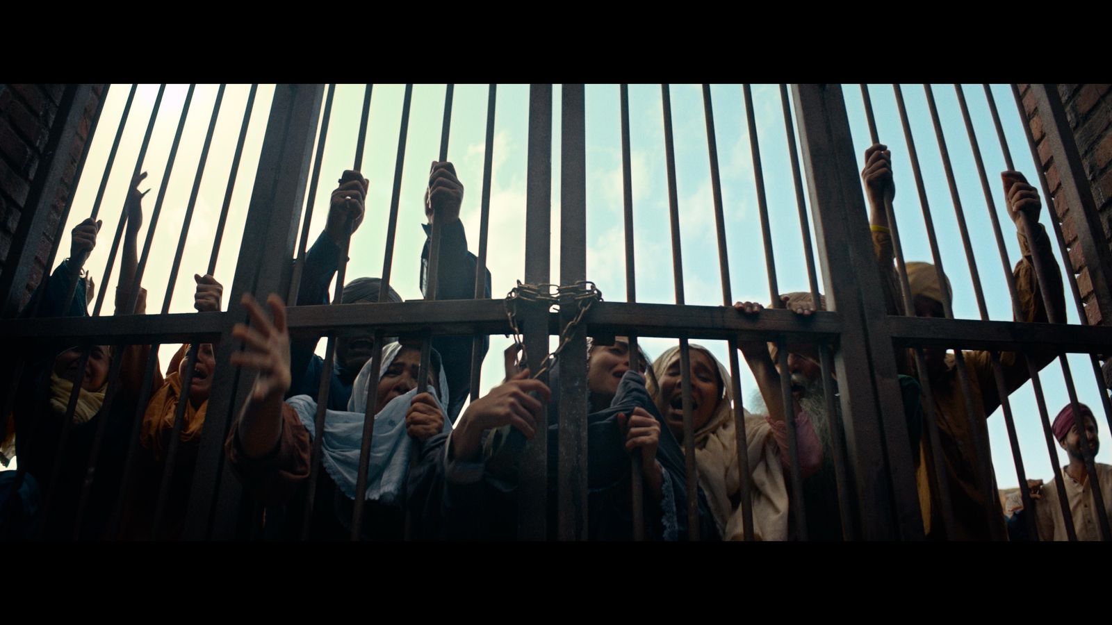 Kesari Chapter 2 Still - Jallianwala Bagh