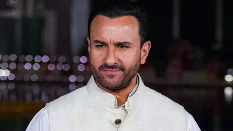 Saif Ali Khan Jewel Thief poster