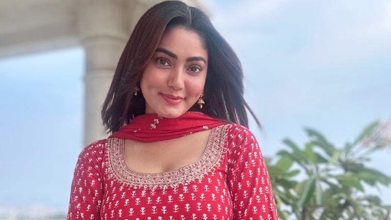 sana makbul, naagin,