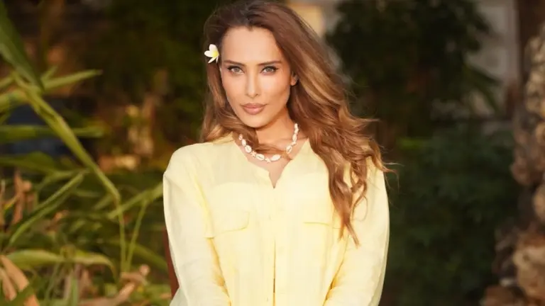iulia vantur, acting debut, echoes of us,