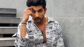 Fahmaan Khan's Facebook, Instagram Accounts HACKED!