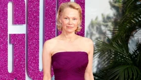 pamela anderson the naked gun