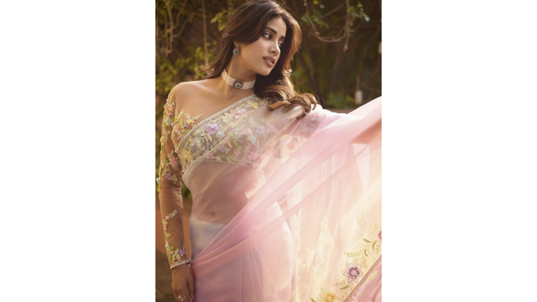 National Handloom Day Janhvi Kapoor