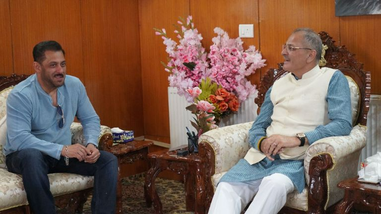 Salman Khan Meets Ladakh LG Kavinder Gupta Amid Battle of Galwan Shoot in Leh