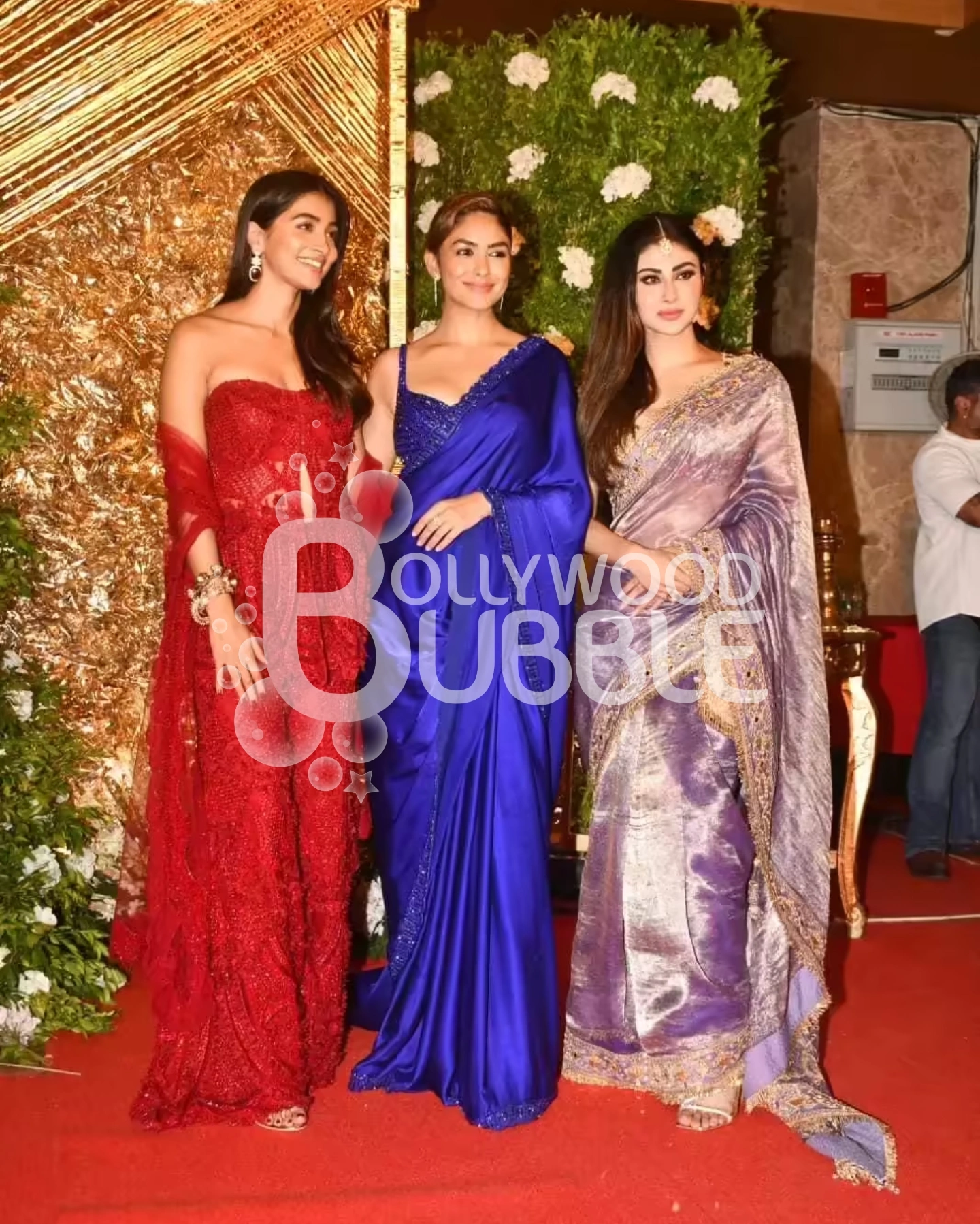 Mouni Roy at Ramesh Taurani’s Diwali Party 2025