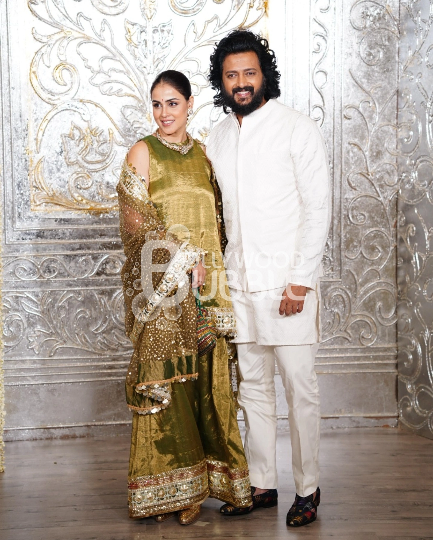 Riteish Deshmukh and Genelia at Manish Malhotra’s Diwali Party