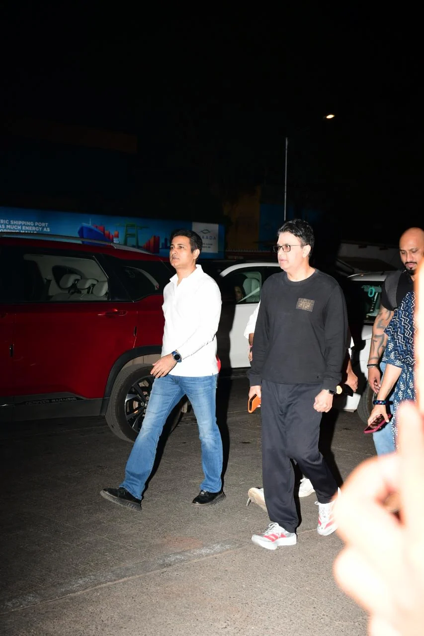 Bhusham Kumar at Dhamendra’s prayer meet