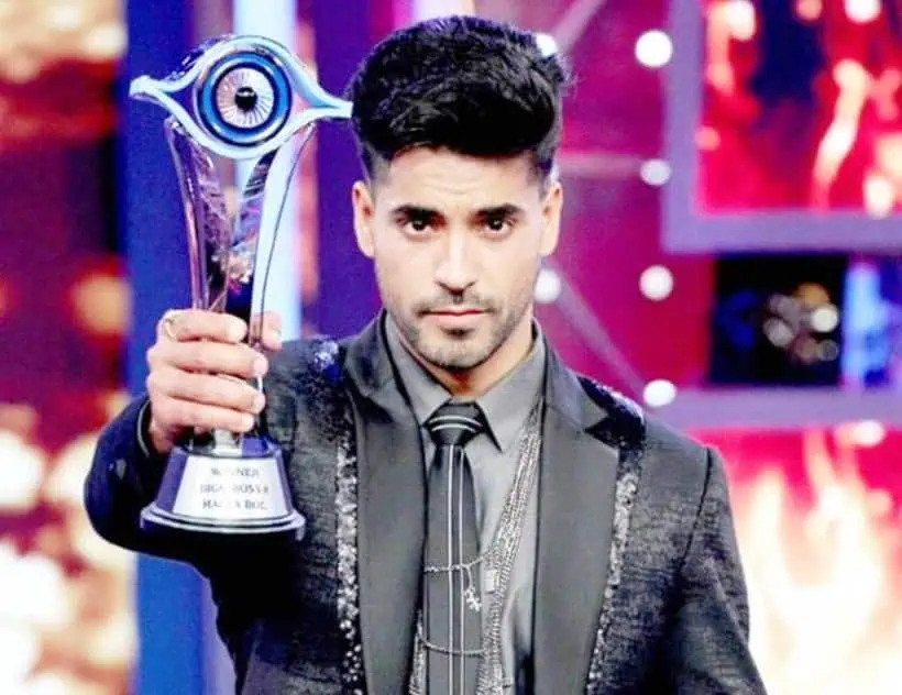Gautam Gulati With Her Bigg Boss 7 Trophy