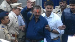 Sanjay Dutt Recalls Father Sunil Dutt, Sisters Being Threatened When He Was In Jail