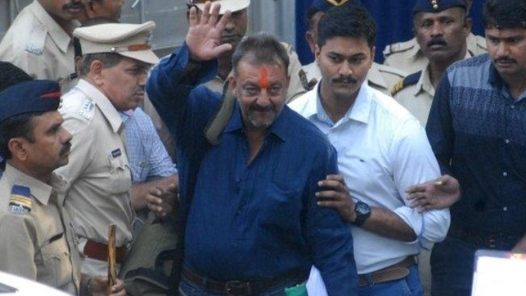 Sanjay Dutt Recalls Father Sunil Dutt, Sisters Being Threatened When He Was In Jail