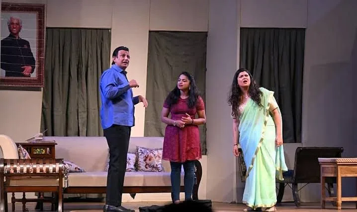 Sharman Joshi while doing theatre