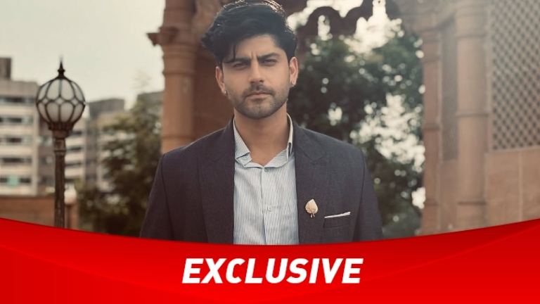 Abhishek Sharrma Recalls Republic Day Celebration From Childhood