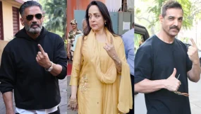 Hema Malini, Suniel Shetty, John Abraham Flaunt Their Inked Fingers As They Pose For Paps