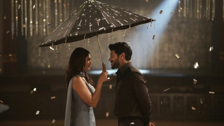 Mrunal Thakur, Dulquer Salmaan Reunite For Sita Ramam 2