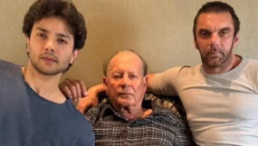 Sohail Khan Drops A Family Pic With Father Salim Khan, Son Nirvan