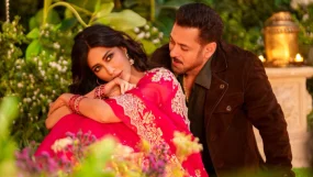 SKF Unveils Teaser Of Salman Khan, Chitrangda Singh's Chand Dekh Lena
