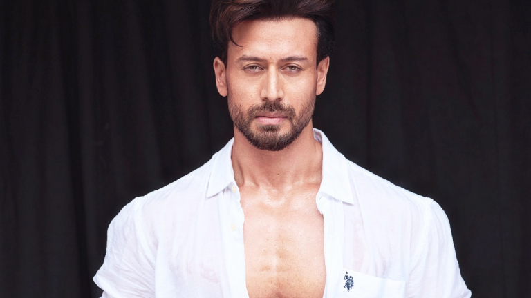 Tiger Shroff ADMITS Being Vulnerable And Insecure