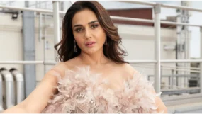 Preity Zinta Doesn't Like Paps Following Her Around