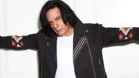 Rahul Roy Reacts To VIRAL Dance Videos