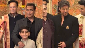 Salman Khan, Shah Rukh Khan Arrive At Rajat Sharma's Daughter's Wedding