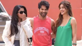 Shahid Kapoor Mimics Rashmika Mandanna's VIRAL Step Back Moment At Cocktail 2 Event- Watch